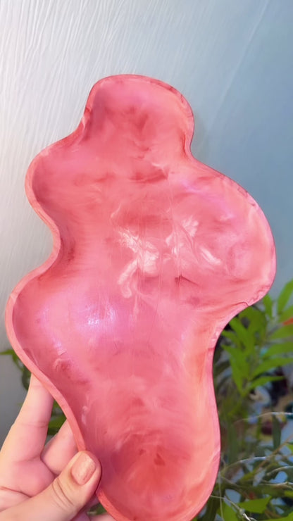 Marble wavy decoratif tray. Handmade. Home decor.